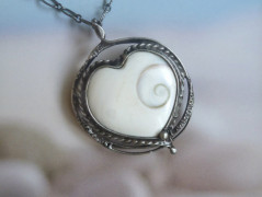 Donut jaspis obrázkový se stromem