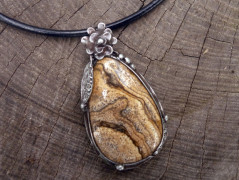 Donut jaspis obrázkový se stromem