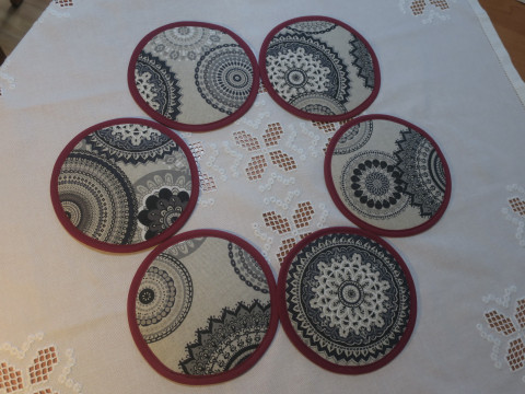 Podkafíčka - mandely prostírání podkafíčka podtácky p  Podkafíčka - mandely prostírání podkafíčka podtácky p