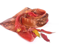 Hedvábný šátek Violet.