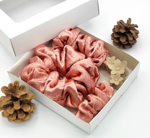 Scrunchie - dárkový box XXIII. spona sponka sponky do vlasů spony scrunchies scrunchie 