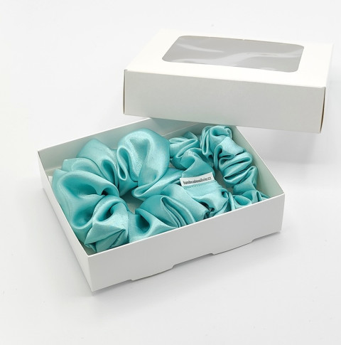 Sada dvou mentolových gumiček gumička gumičky do vlasů spony scrunchies scrunchie 