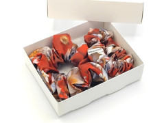 IV. Sada dvou květinových gumiček