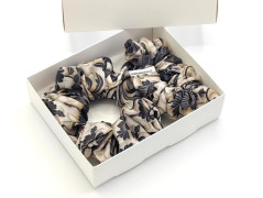 IV. Sada dvou květinových gumiček