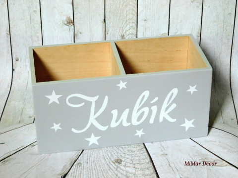 Stojan na pastelky jméno na přání dřevo dřevěný dárek dětský dětské stojánek tužkovník stojan hvězdičky pro děti na pastelky na tužky na psací stůl pastelkovník se jménem 