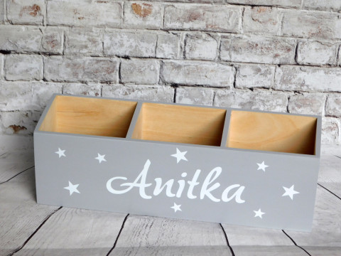 Velký organizér na tužky dřevo dřevěný dárek dětský hvězda dětské stojánek tužkovník stojan hvězdičky pro děti na pastelky na tužky na psací stůl pastelkovník se jménem 