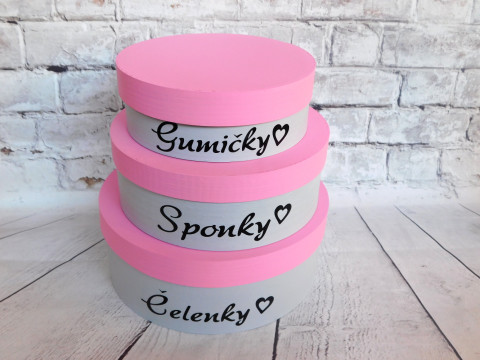 Kulaté šperkovnice barvy na výběr dřevo dřevěné dárek holčičí dívčí hvězdy sponky šperkovnice gumičky na šperky šperkovnička pro holky toaletka na poklady 