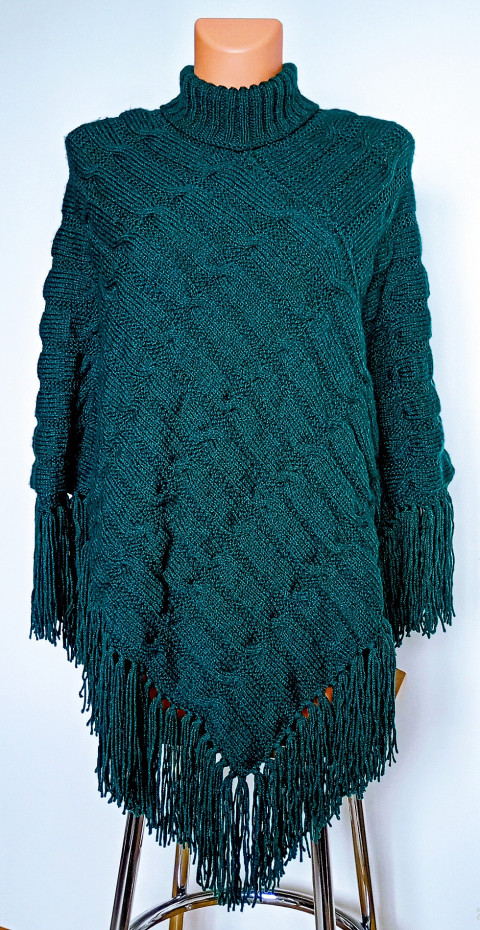 Pončo PINUS zachumlání teplo nadýchaný něžný 