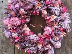 jarní věnec na dveře..