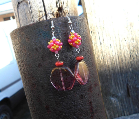 Delší originální náušnice originální náušnice dlouhé delší s kuličkou šitá kulička 