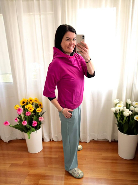 Dámský top s kapucí Fuchsie - L/XL tunika halenka triko top černé tmavá 