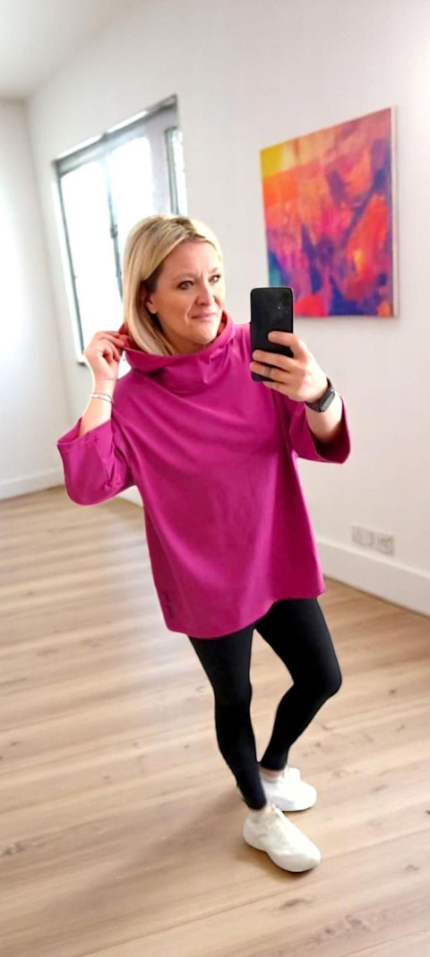Dámský top s kapucí Fuchsie - L/XL tunika halenka triko top černé tmavá 
