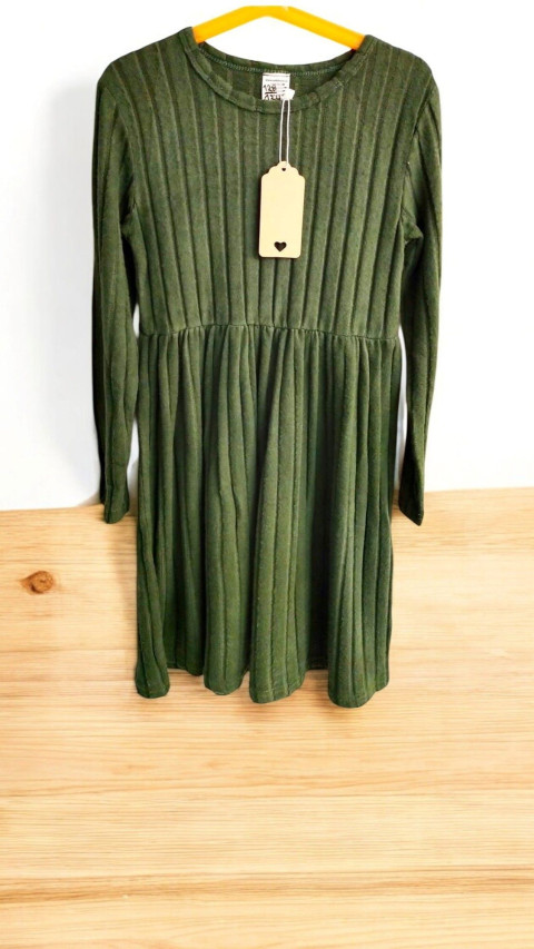 Dětské svetrové šaty 128/134  Dětské svetrové šaty 128/134