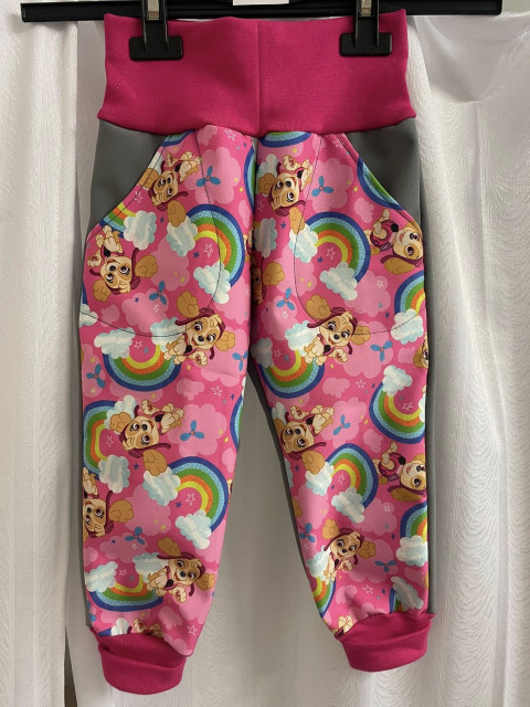 Dětské softshell kalhoty Pejsci-86 dětské kalhoty bavlněné tepláky hořčicové baggy 