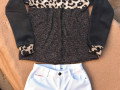 Leopard mikina flees 140