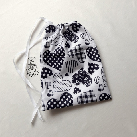 pytlík na  cokoliv maska hygiena ručně šitá bacil rouška roušky ustenka 