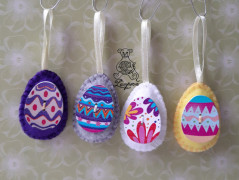 Náhrdelník pro panenku Gotz