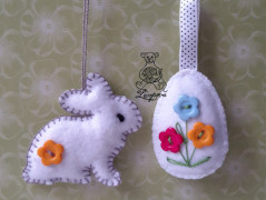 Náhrdelník pro panenku Gotz