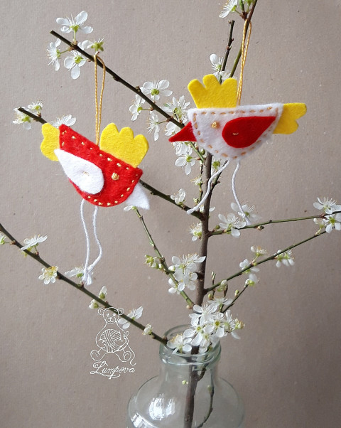 Ptáčkové vítají jaro dekorace ptáček šití ozdoba ptáčci velikonoční filc vajíčko plst ruční práce velikonce 