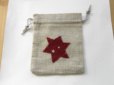 Dárkový pytlík s hvězdičkou červená vánoce pytlík hvězda šedá valentýn juta  Dárkový pytlík s hvězdičkou červená vánoce pytlík hvězda šedá valentýn juta