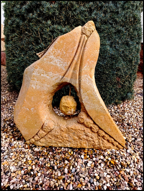 SOCHA Z PÍSKOVCE  - *KLIDNÝ ČAS* plastika socha skulptura zahradní socha socha z pískovce exteriérová socha socha do zahrady. sochy z pískovce 