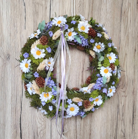 Romant. s levandulí a kopretinami dekorace dárek levandule zelený letní věnec romantika léto kopretina bílý mech romantický fialkový flower summer wreath stabilizovaný mech květina květinový 
