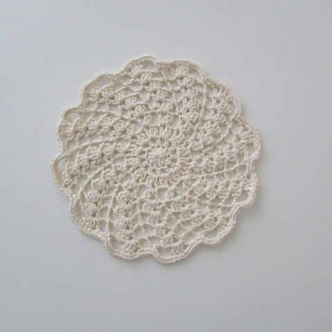 Prostírání bavlna prostírání háčkované prostírka dečka podložka ubrousek smetanová handmade podšálek polyester pod hrnek pod talíř pod misku 