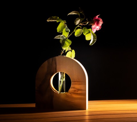 Handmade javorová váza dřevo sklo váza masiv design int 