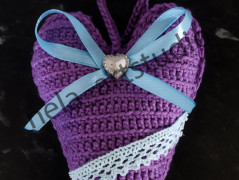 Háčkované srdce žluté