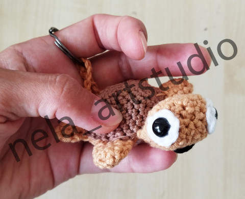 Háčkovaná želvička béžovo-hnědá zvíře želva háčkování přívěšek klíčenka handmade ruční výroba 