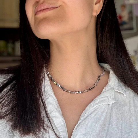 Ručně vyrobený náhrdelník 