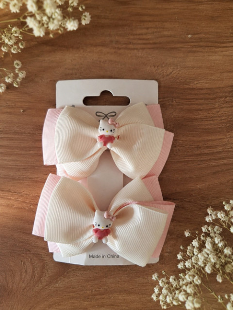 Mašličky do vlasů Hello Kitty holčička školka mašličky vlasové doplňky hello kitty rypsová stuha sponky do vlasů doplňky do vlasů dárek pro holčičku dětská móda mašličky do vlasů mašličky do vlásků dětské mašličky sponky pro holčičky růžové mašličky 
