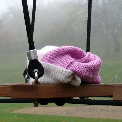 Nákrčník - hrátky s růžovou jarní pletený pletení variabilní certifikát zimní růžový podzimní originál nákrčník měkký romantický hřejivý handmade teplý ruční práce tunel mohérový chomout exkluzivní 