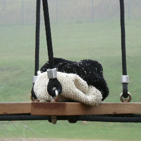 Nákrčník - hrátky s černou jarní pletený pletení variabilní certifikát sportovní zimní podzimní originál nákrčník měkký tvíd hřejivý handmade teplý ruční práce tunel chomout exkluzivní tweed tvídový tweedový 