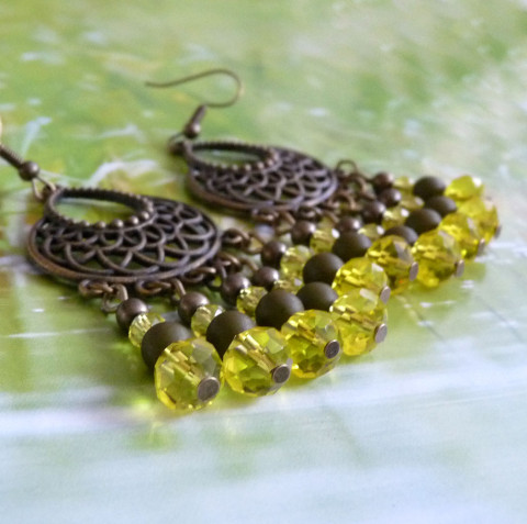 Náušnice - citrónové závěsy náušnice dívčí žlutá vintage extravagantní dlouhé velké citron bronz bronzové nepřehlédnutelné broušené korálky citronové bohaté atraktivní citronky 