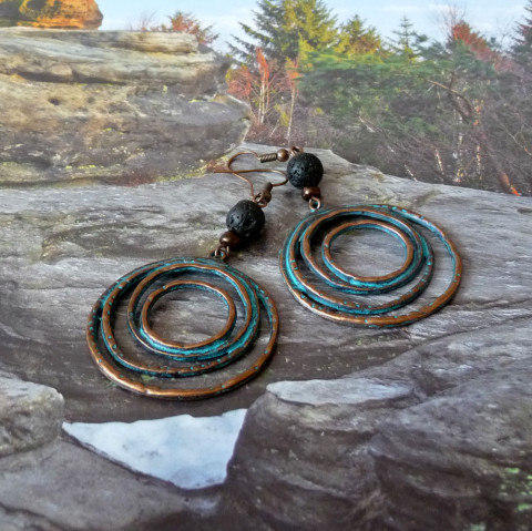 Náušnice - vykopávky (láva) náušnice vintage extravagantní kruhy starobylé velké minerály láva měděné handmade indiánské léto neokoukané nepravidelné 