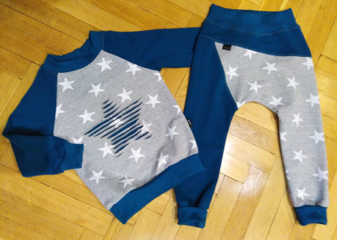 Hvězdná tepláková souprava mikina tepláky tepláková souprava 