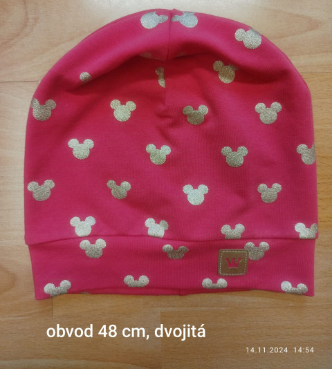 Růžová čepička čepice 