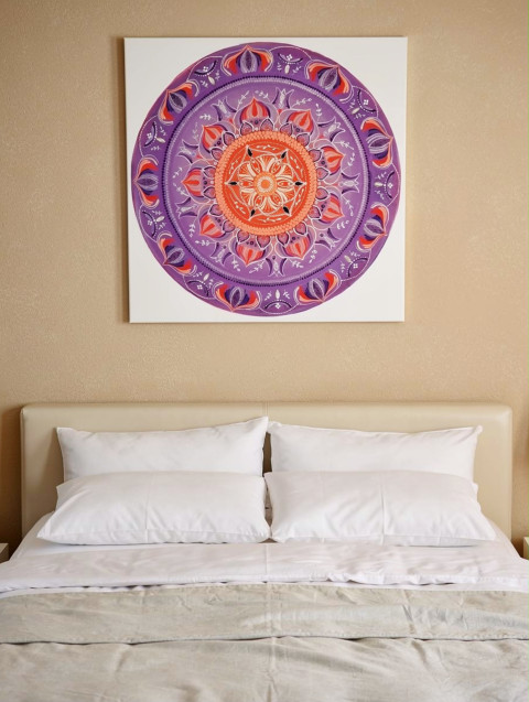 Mandala - Světlo duše růžová levandulová meditace originál mandala umění handmade ruční práce bytový doplněk harmonie duchovní obraz intuice dekorace na zeď dárek pro ženu feng shui tečkovaná mandala dot painting obraz na plátno fialová mandala třpytivá mandala česká tvorba 
