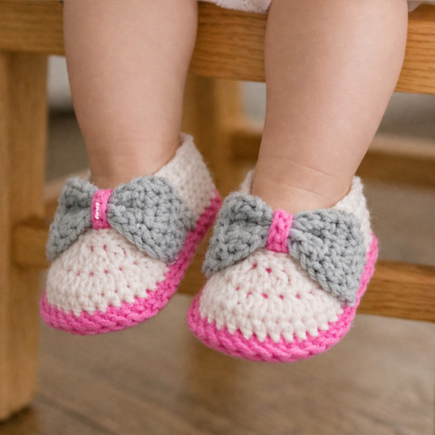 Háčkované botičky děti podzim mašle růžová jarní holčička holčičí letní bílá jaro šedá miminko léto háčkované holka botičky celoroční handmade capáčky balerinky 