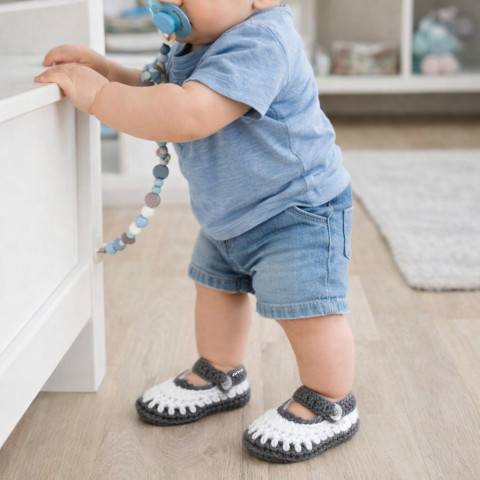 Letní botičky děti holčička holčičí letní bílá klučičí háčkování šedá miminko léto háčkované akryl kluk botičky unisex handmade capáčky mimi antipilling tmavá šedá 