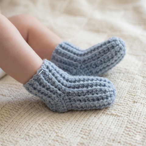 Dětské ponožky (0 - 3 měs.) děti modrá zimní háčkované akryl ponožky hřejivé kluk celoroční šedomodrá mimi crochet klučičí miminko 