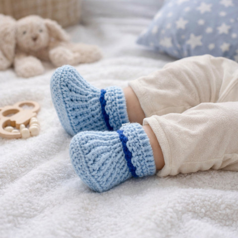 Háčkované botičky (9 cm) děti zima modrá podzim klučičí akryl hřejivé kluk světlemodrá pružné botičky teplé capáčky mimi newborn antipilling movorozenec 