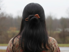 Dubová spona do vlasů