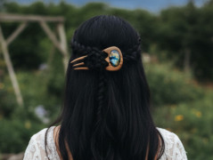 Dubová spona do vlasů