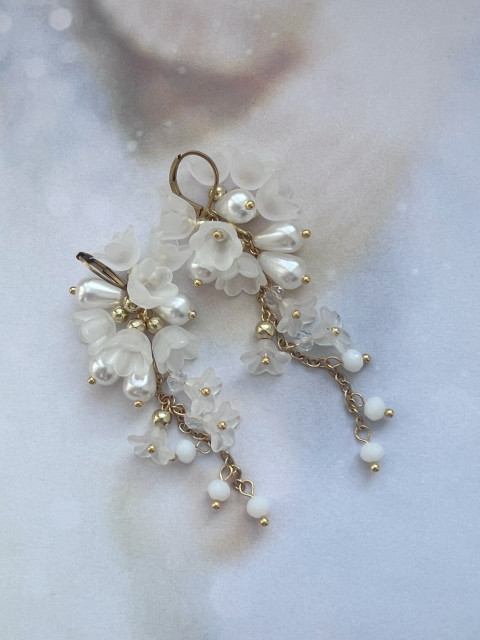 Bílé zvonečkové náušnice korálky řetízek nerez ocel perly zvonečky steel 