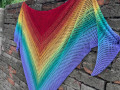 Duhové zachumlání - háčkovaný pléd