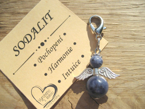 PŘÍVĚSEK - ANDĚL - MINERÁL SODALIT přívěsek polodrahokam minerál anděl andílek křídla andělíček minerální andělé andílci andělíčci pro radost andělské na kabelku na klíče na peněženku 