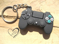 Přívěsek na kabelku - klíče 7.