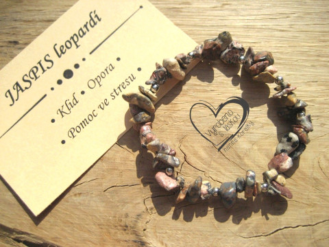 NÁRAMEK S MINERÁLEM JASPIS LEOPARDÍ náramek minerál gumička zlomky minerální sekaný  NÁRAMEK S MINERÁLEM JASPIS LEOPARDÍ náramek minerál gumička zlomky minerální sekaný